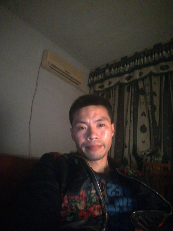 性情男儿的第一张照片--四川王婆说媒