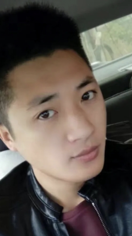 小汤米的第二张照片--四川王婆说媒