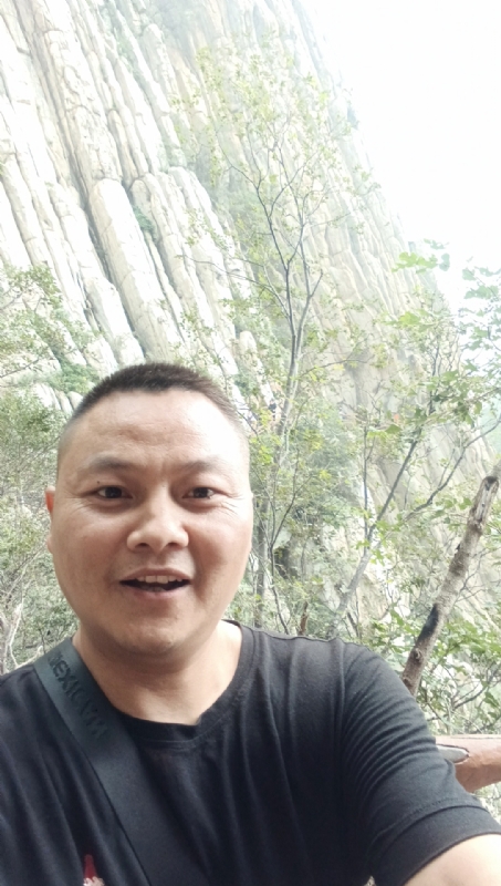 W微信的第二张照片--四川王婆说媒