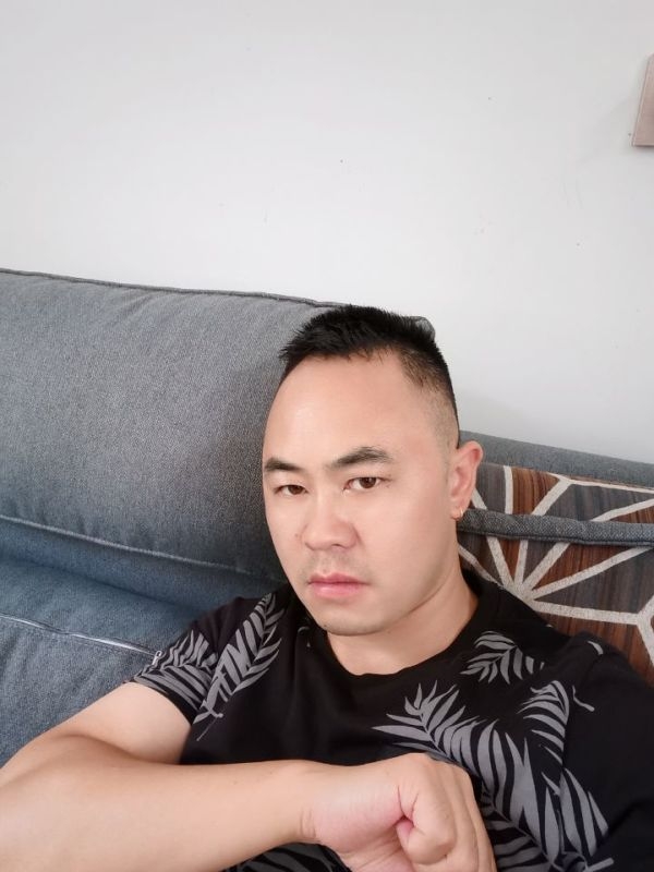 不负遇见的第一张照片--四川王婆说媒